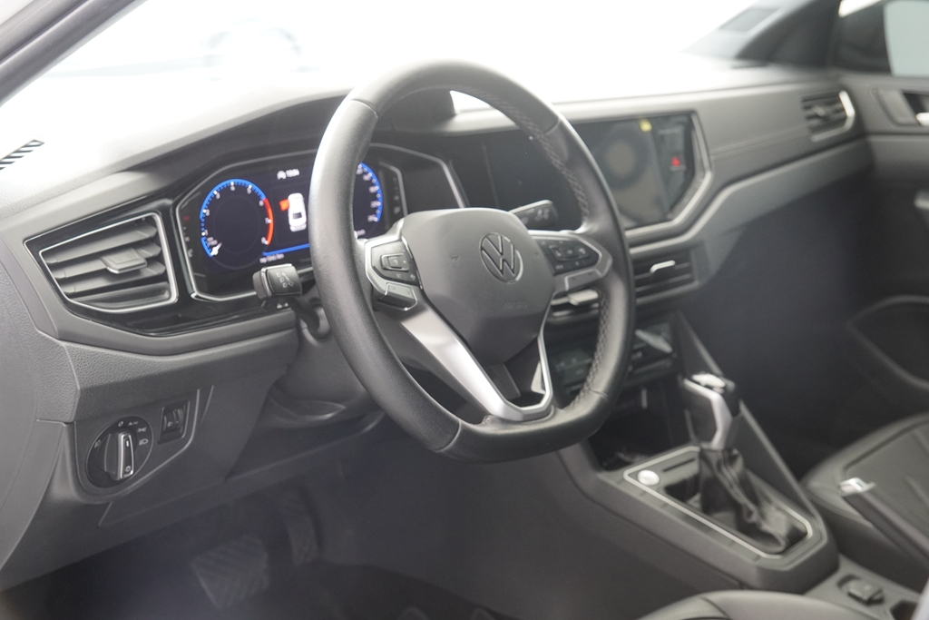 VIRTUS 1.4 250 TSI EXCLUSIVE AUTOMÁTICO13