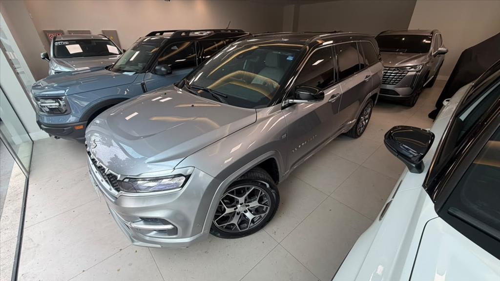 COMMANDER 1.3 T270 TURBO FLEX OVERLAND AT6