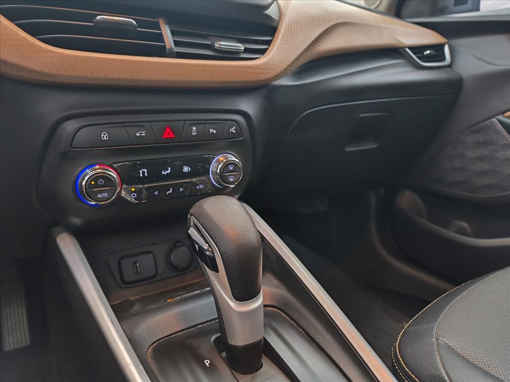 ONIX PLUS 1.0 TURBO FLEX PREMIER AUTOMÁTICO6