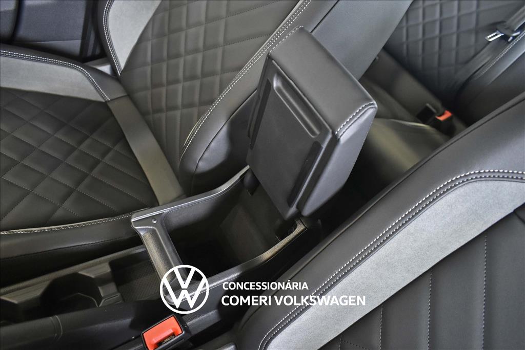 VIRTUS 1.4 250 TSI EXCLUSIVE AUTOMÁTICO14