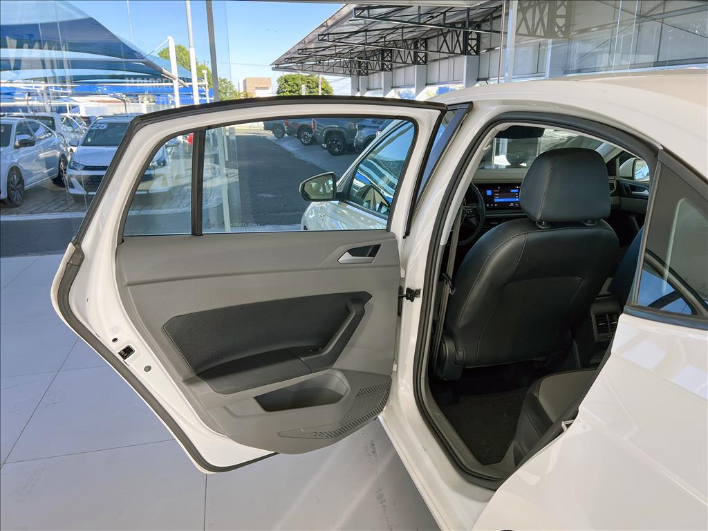 VIRTUS 1.0 200 TSI COMFORTLINE AUTOMÁTICO16