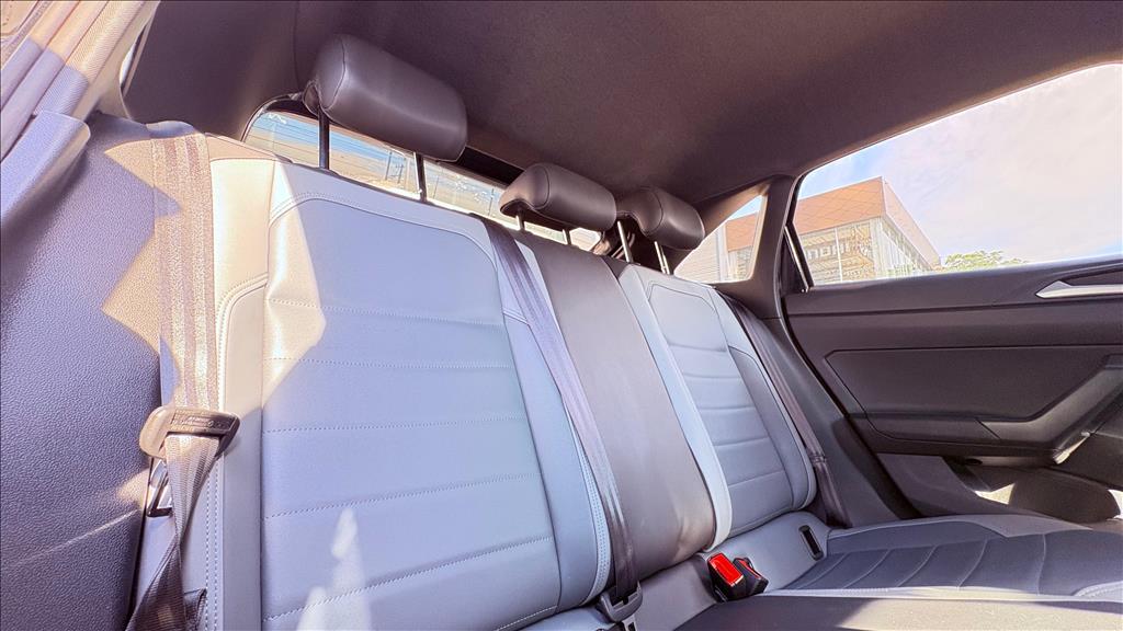 NIVUS 1.0 200 TSI TOTAL FLEX HIGHLINE AUTOMÁTICO13