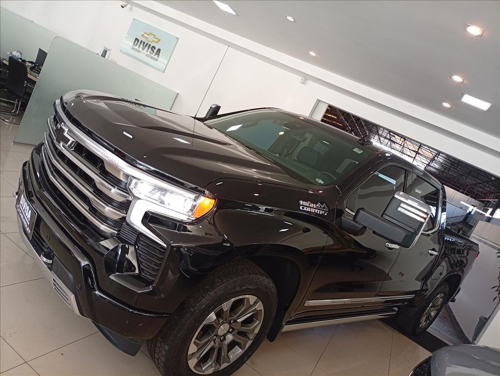 CHEVROLET SILVERADO 5.3 V8 GASOLINA 1500 HIGH COUNTRY 4X4 AUTOMÁTICO