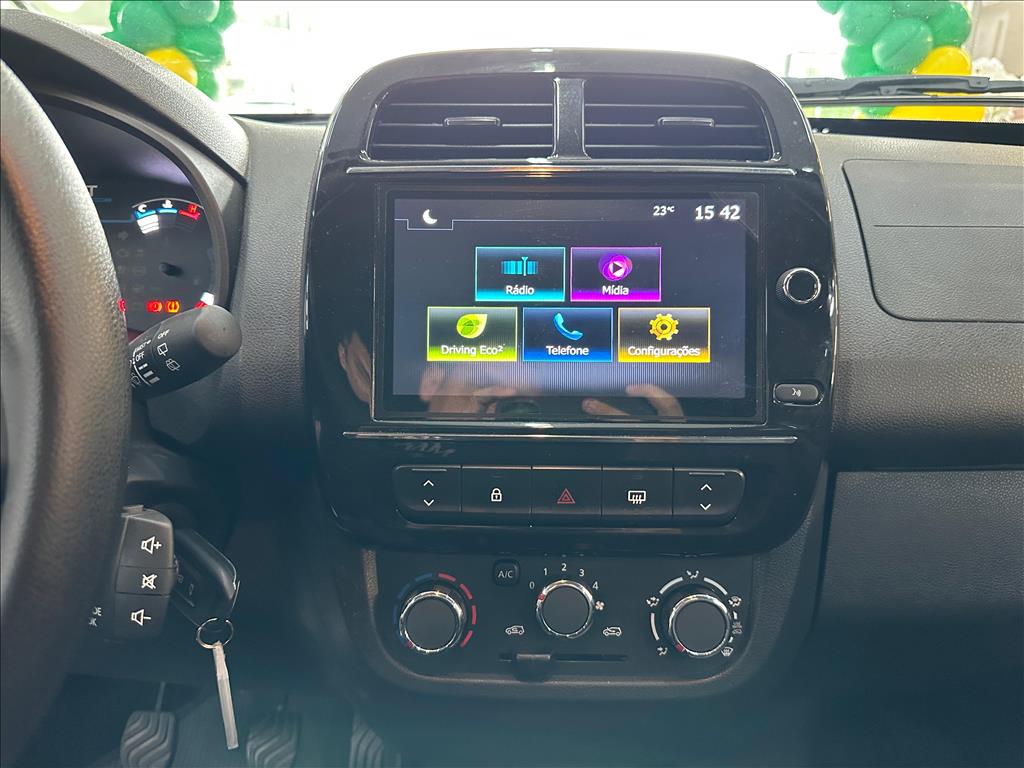 KWID 1.0 12V SCE FLEX OUTSIDER MANUAL10