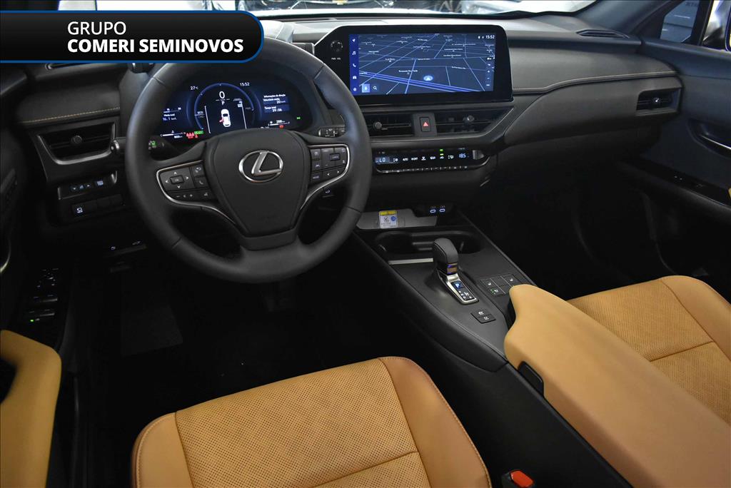 UX 300h 2.0 VVT-I HYBRID CVT13