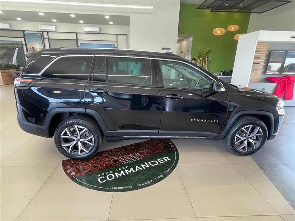 COMMANDER 1.3 T270 TURBO FLEX LIMITED AT63