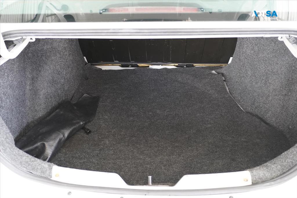 VOLKSWAGEN VOYAGE 1.0 MI TRENDLINE 8V FLEX 4P MANUAL