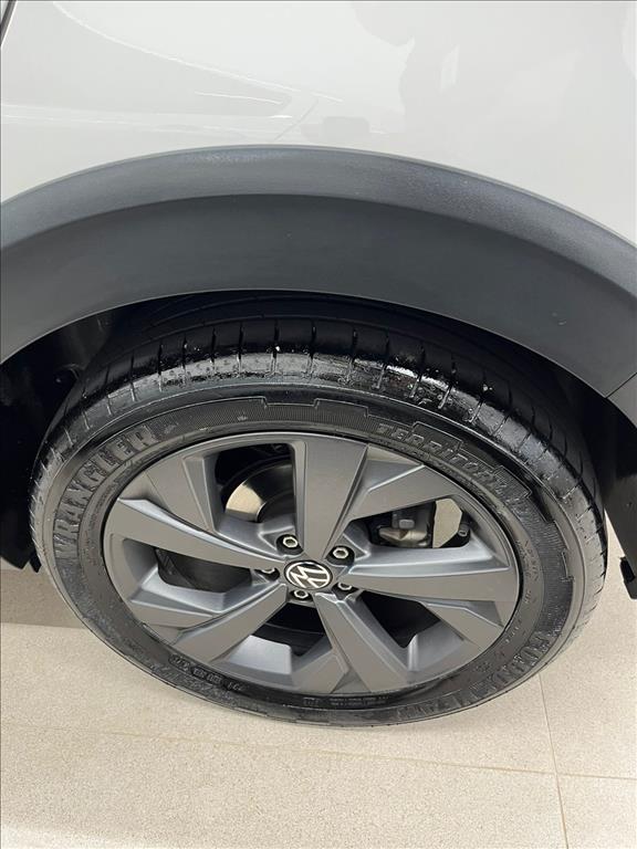 NIVUS 1.0 200 TSI TOTAL FLEX COMFORTLINE AUTOMÁTICO9