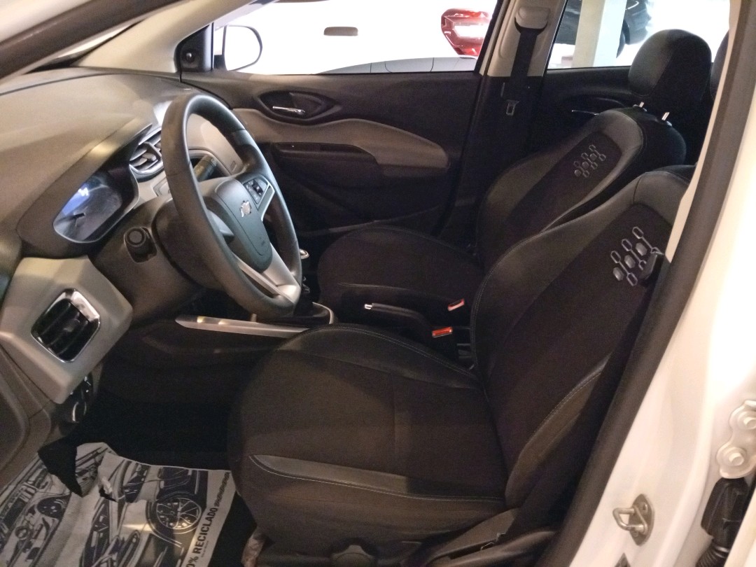 GM - Chevrolet-ONIX-1.0 MPFI LT 8V FLEX 4P MANUAL