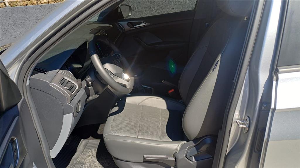 T-CROSS 1.0 200 TSI TOTAL FLEX AUTOMÁTICO6