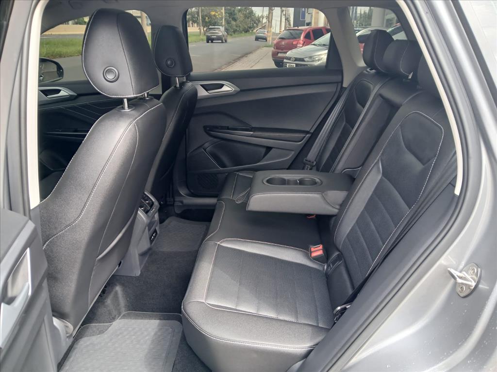 TAOS 1.4 250 TSI TOTAL FLEX HIGHLINE AUTOMÁTICO10
