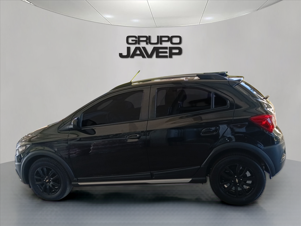 Chevrolet Onix 1.4 Mpfi Activ 8V Flex 4P Manual - foto 8