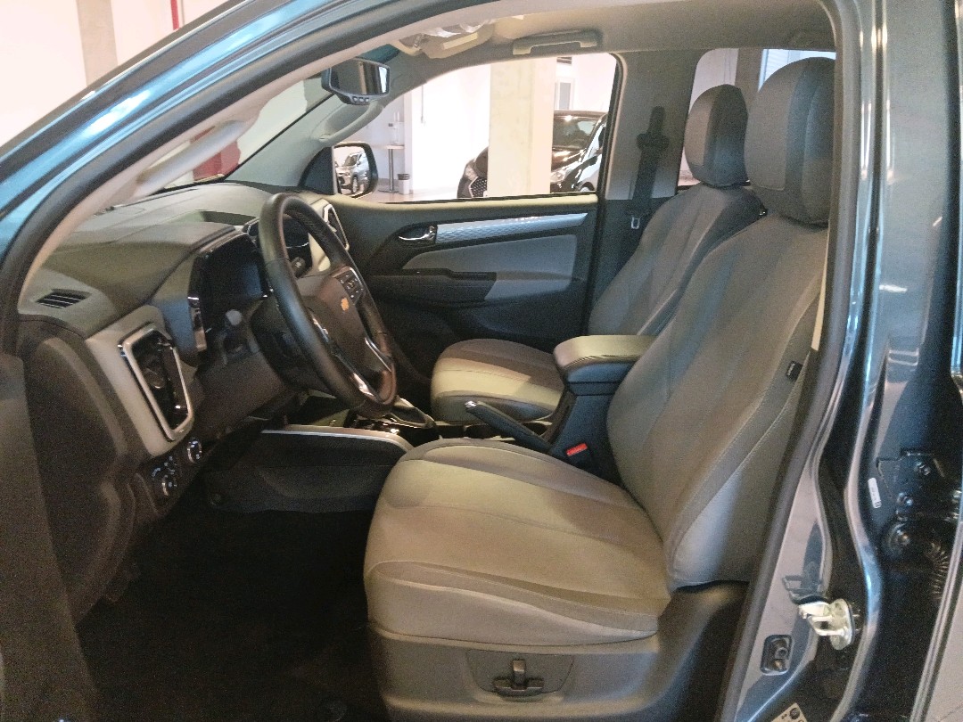 GM - Chevrolet-S10-2.8 16V TURBO DIESEL LTZ CD 4X4 AUTOMÁTICO