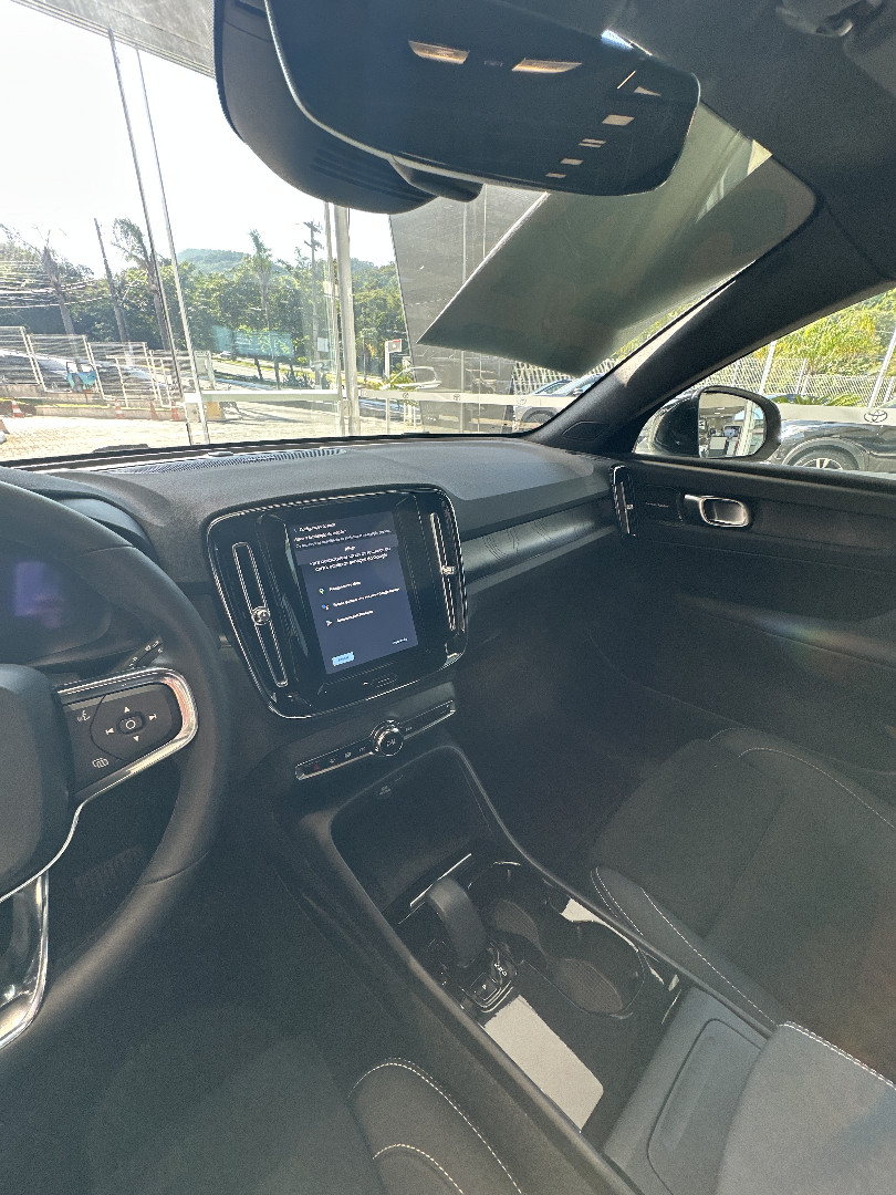 C40 P8 RECHARGE TWIN ELECTRIC ULTIMATE AWD