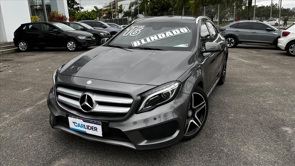 GLA 250 2.0 16V TURBO GASOLINA ENDURO 4P AUTOMÁTICO0