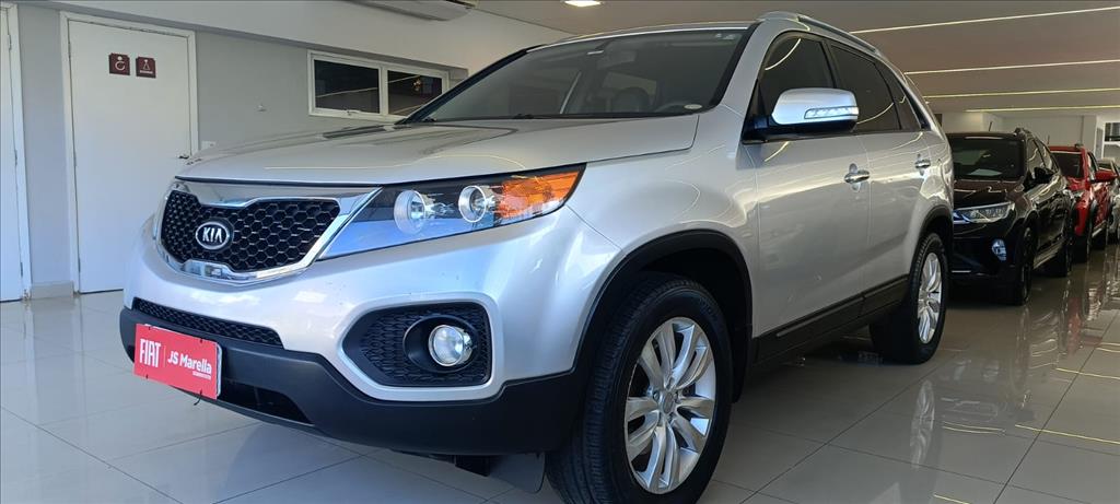 SORENTO 2.4 EX2 4X2 16V GASOLINA 4P AUTOMÁTICO4