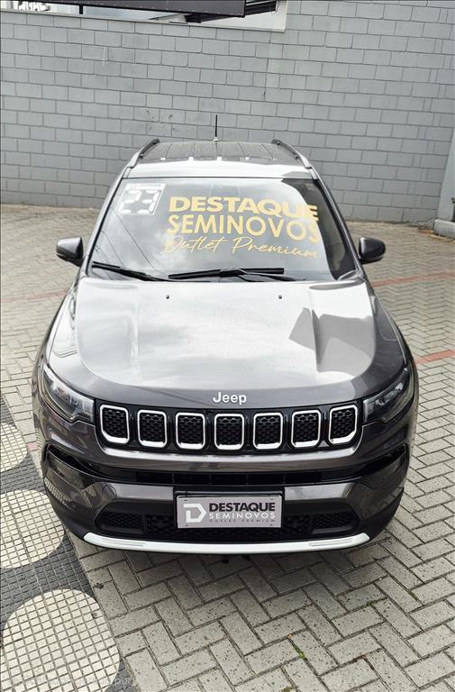 Foto ilustrativa do carro