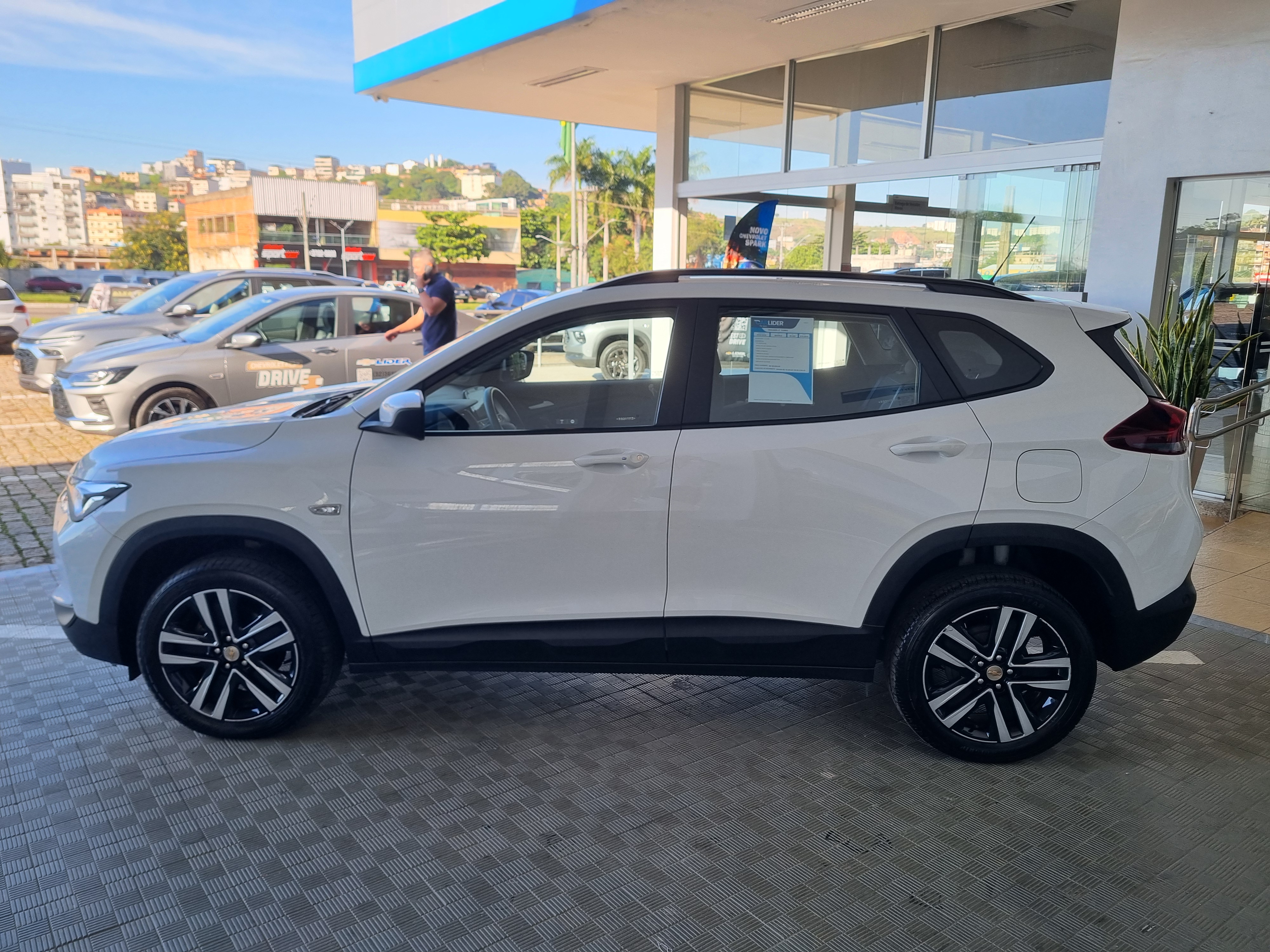 TRACKER 1.0 TURBO FLEX LT AUTOMÁTICO