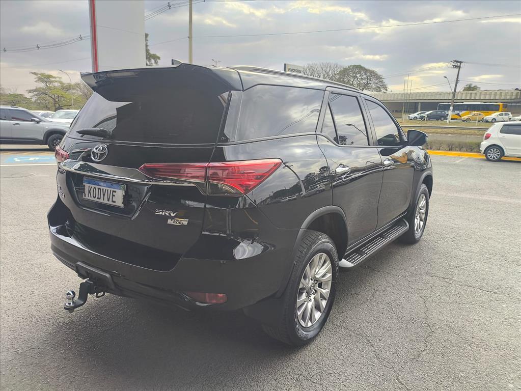 HILUX 2.7 VVT-i FLEX CD SRV 4X2 AUTOMÁTICO