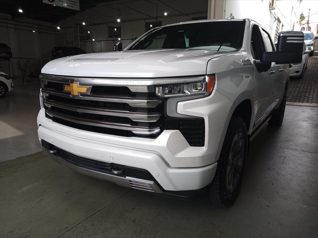 SILVERADO 5.3 V8 GASOLINA 1500 HIGH COUNTRY 4X4 AUTOMÁTICO SILVERADO 5.3 V8 GASOLINA 1500 HIGH COUNTRY 4X4 AUTOMÁTICO