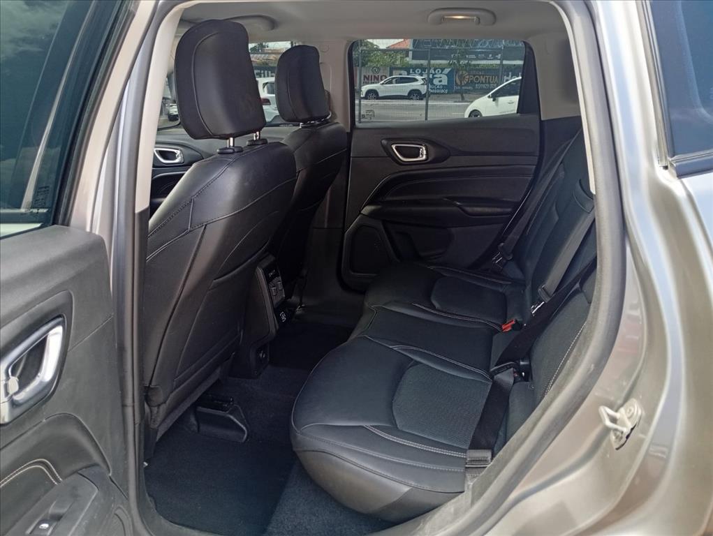 Jeep-COMPASS-1.3 T270 TURBO FLEX LONGITUDE AT6