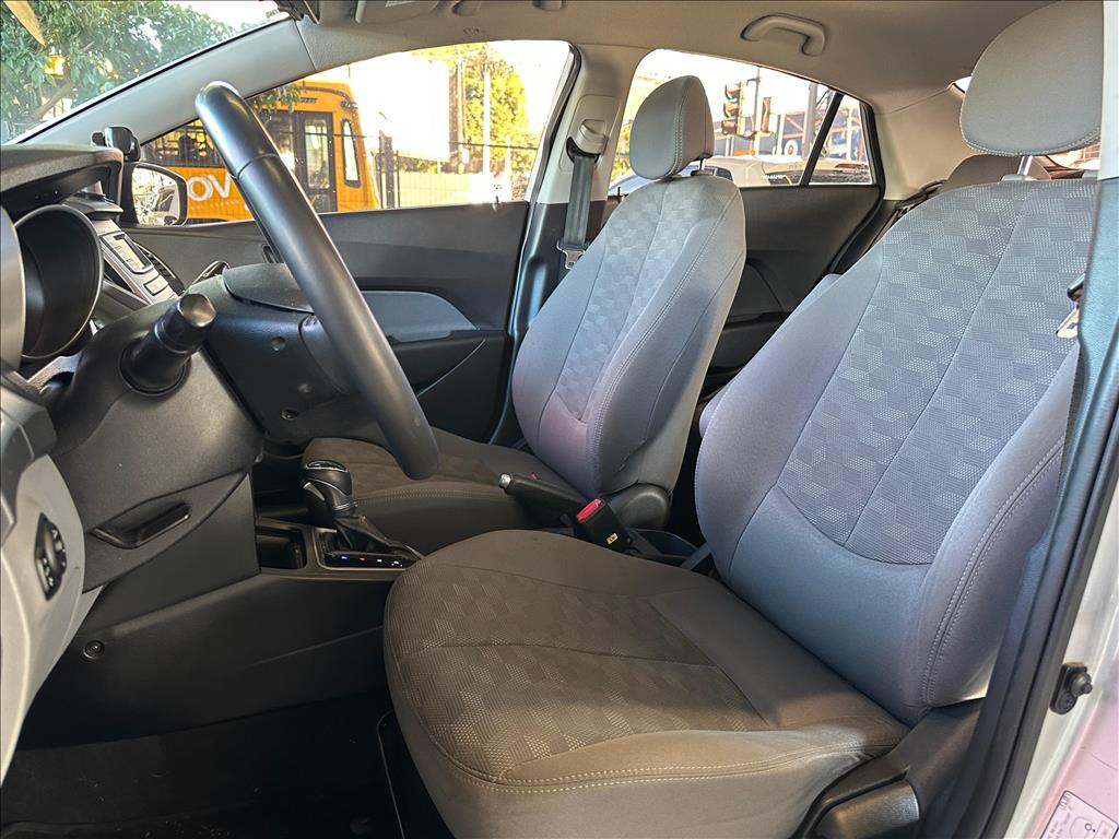 HB20S 1.6 PREMIUM 16V FLEX 4P AUTOMÁTICO7