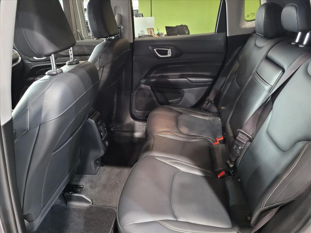 COMPASS 1.3 T270 TURBO FLEX LONGITUDE AT6 COMPASS 1.3 T270 TURBO FLEX LONGITUDE AT6