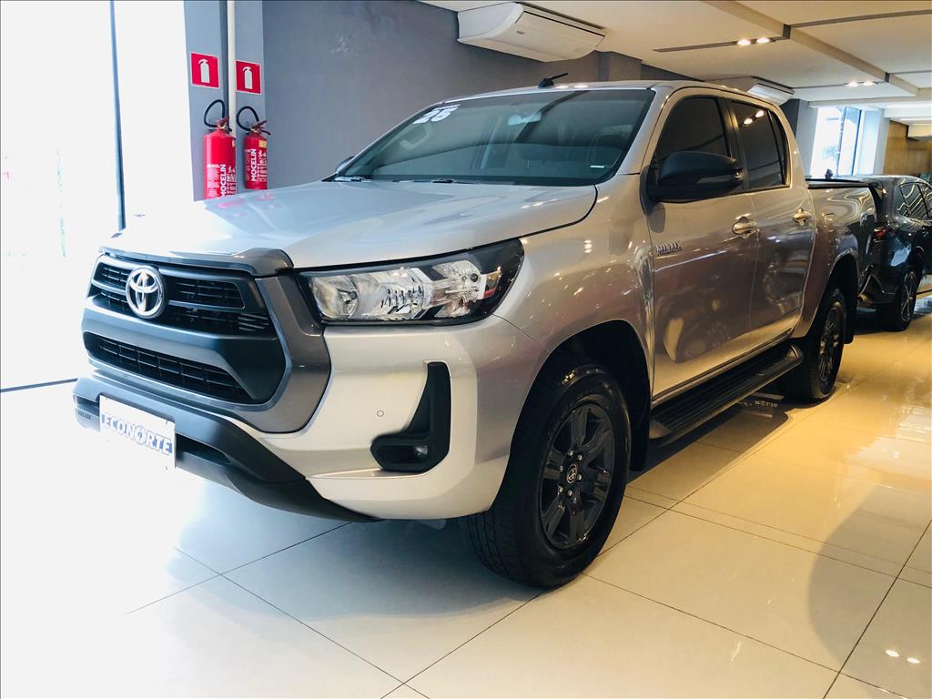 HILUX 2.8 D-4D TURBO DIESEL CD SR 4X4 AUTOMÁTICO0