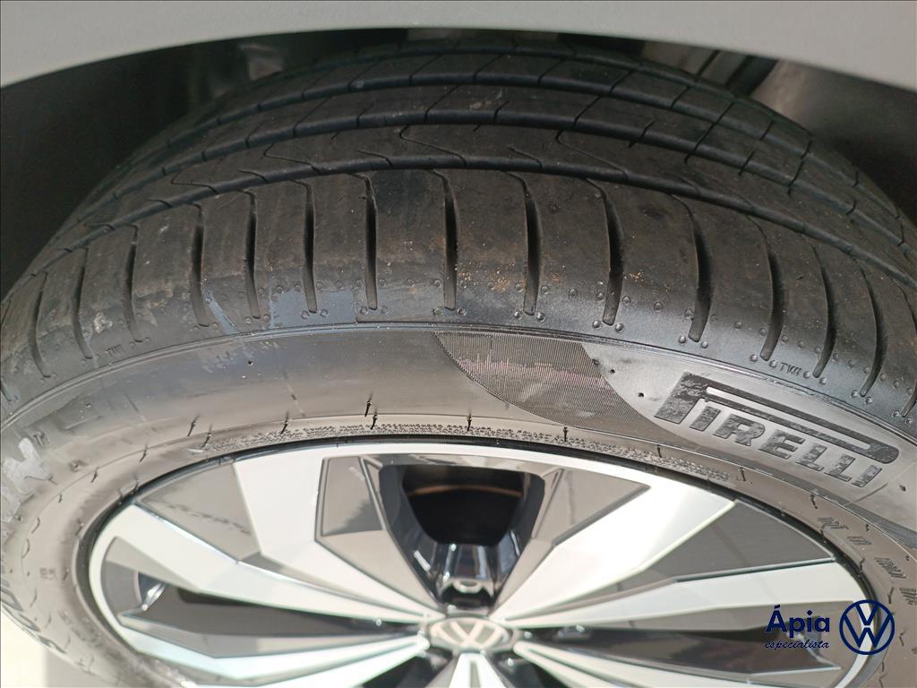 T-CROSS 1.4 250 TSI TOTAL FLEX HIGHLINE AUTOMÁTICO15