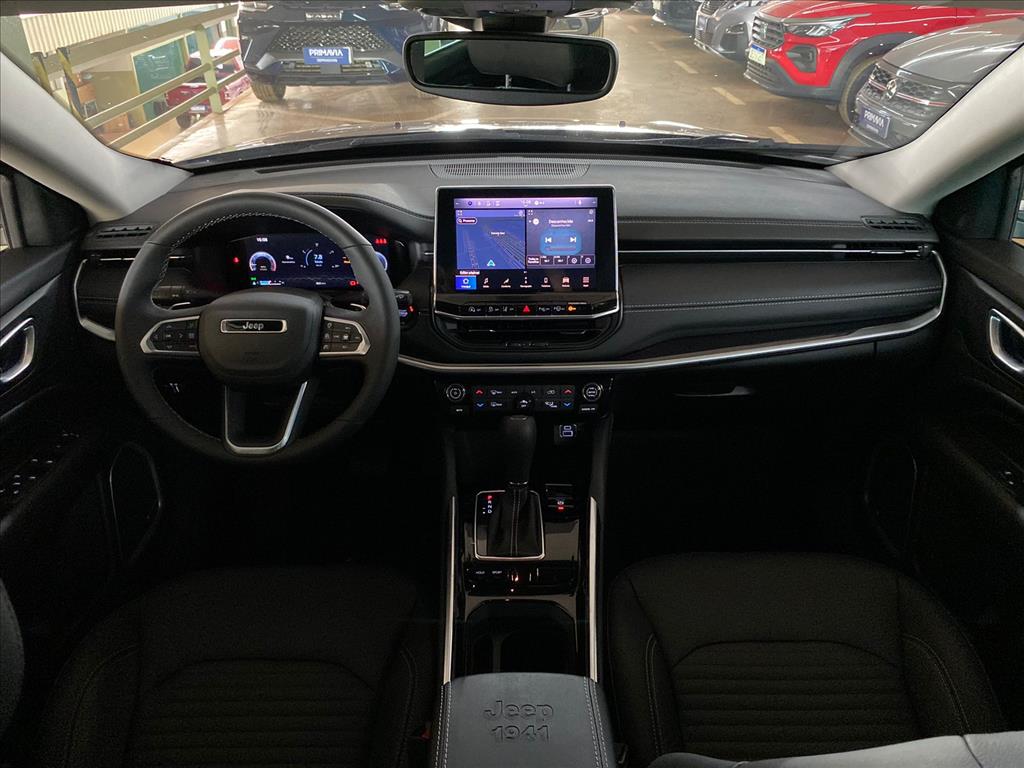 COMMANDER 1.3 T270 TURBO FLEX LONGITUDE AT64