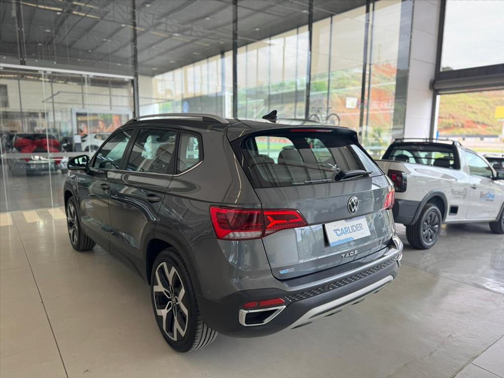TAOS 1.4 250 TSI TOTAL FLEX HIGHLINE AUTOMÁTICO4