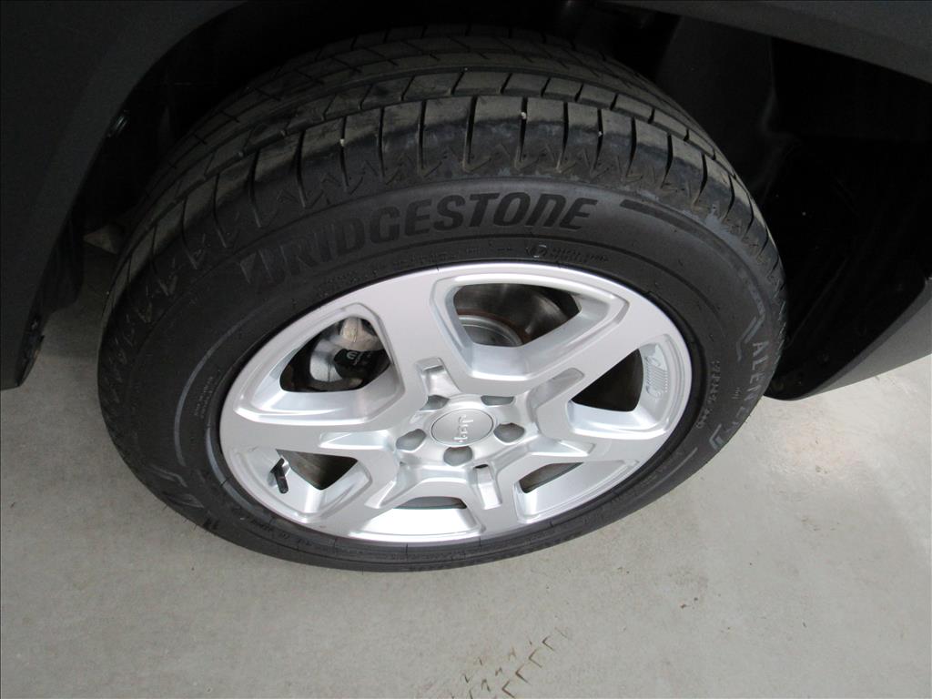 RENEGADE 1.3 T270 TURBO FLEX AT6