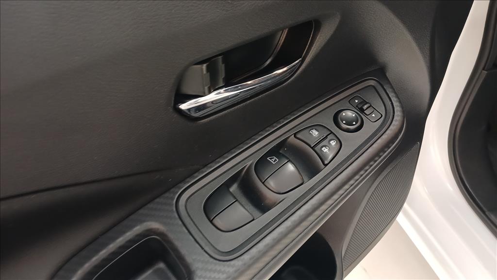 VERSA 1.6 16V FLEX ADVANCE XTRONIC13