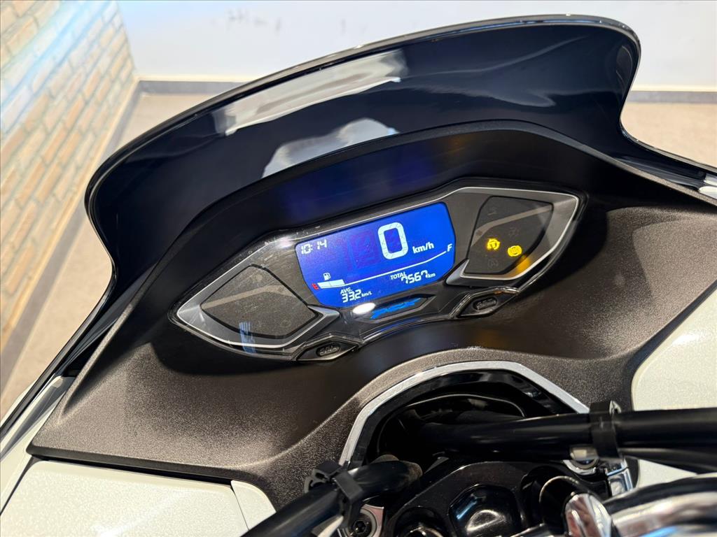 HONDA-PCX-160 ABS