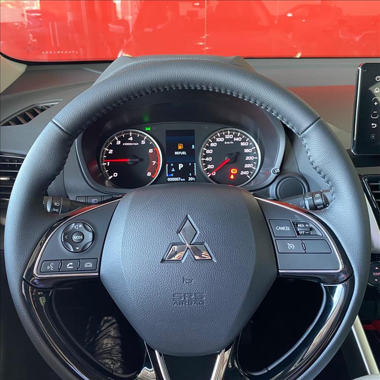 Mitsubishi-ECLIPSE CROSS-1.5 MIVEC TURBO GASOLINA RUSH CVT