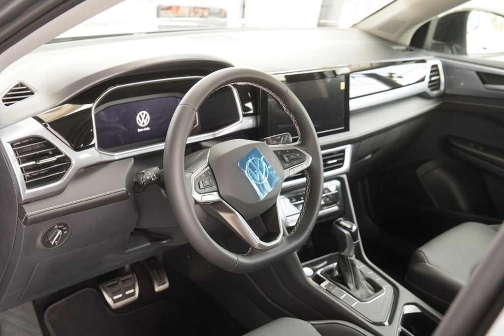 TAOS 1.4 250 TSI TOTAL FLEX HIGHLINE AUTOMÁTICO6