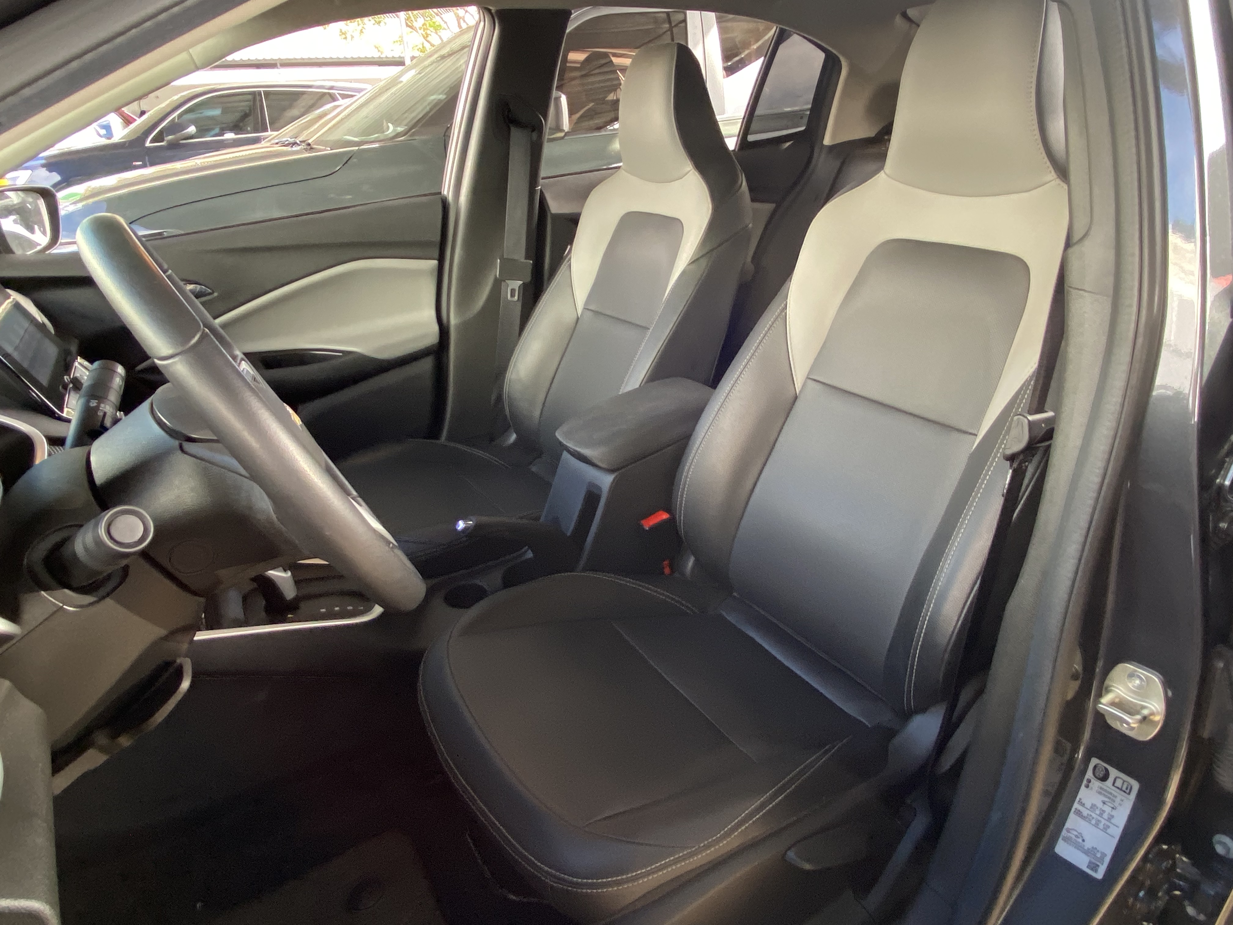 ONIX PLUS 1.0 TURBO FLEX PREMIER AUTOMÁTICO7