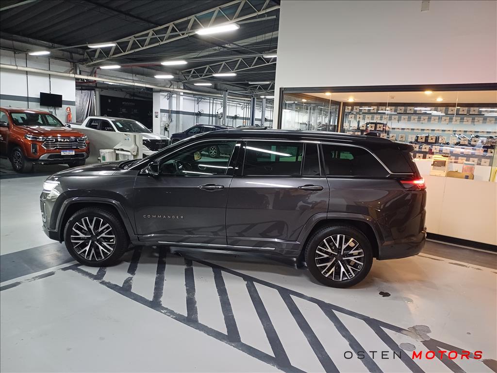 Jeep-COMMANDER-1.3 T270 TURBO FLEX OVERLAND AT6