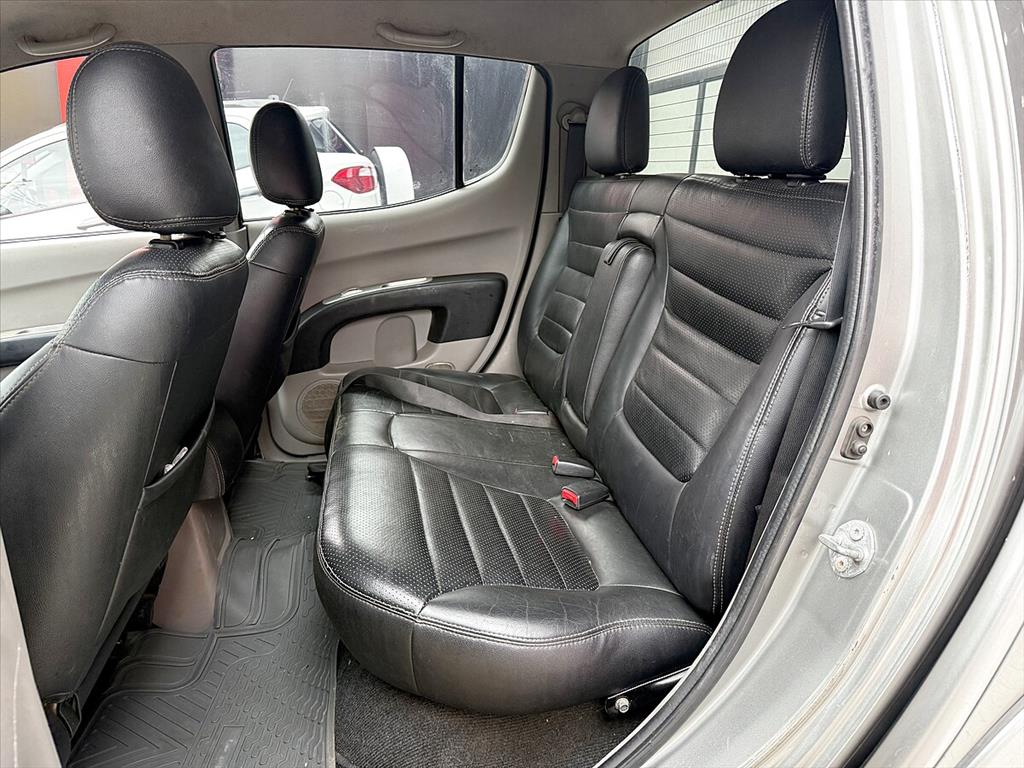 Mitsubishi L200 Triton - 3.2 HPE 4X4 CD 16V TURBO INTERCOOLER DIESEL 4P AUTOMÁTICO