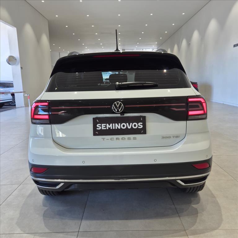 T-CROSS 1.0 200 TSI TOTAL FLEX COMFORTLINE AUTOMÁTICO4