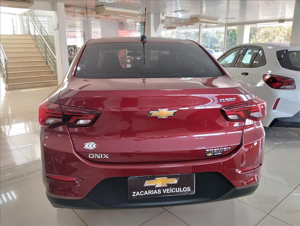 ONIX PLUS 1.0 TURBO FLEX PREMIER AUTOMÁTICO4