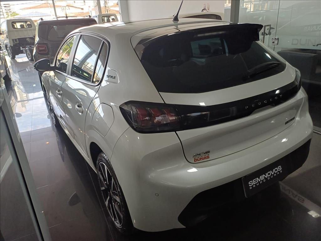 208 1.0 TURBO 200 FLEX STYLE CVT5