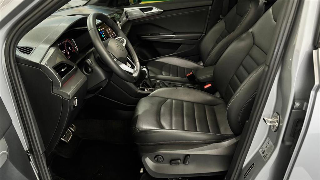 TAOS 1.4 250 TSI TOTAL FLEX HIGHLINE AUTOMÁTICO8