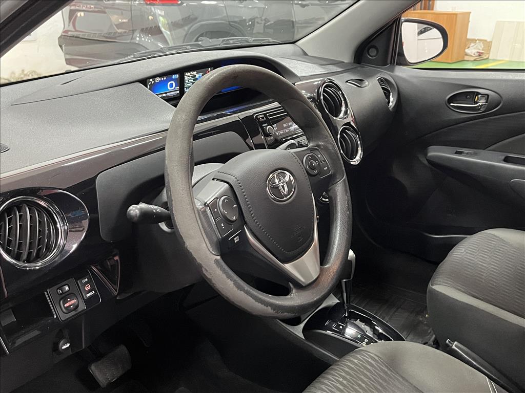ETIOS 1.5 XS 16V FLEX 4P AUTOMÁTICO13