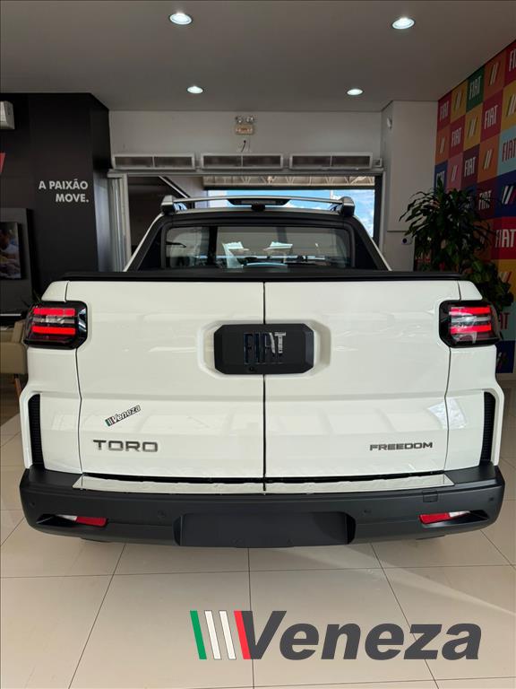 TORO 1.3 TURBO 270 FLEX FREEDOM AT64