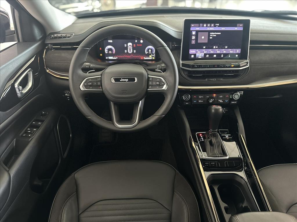 COMMANDER 1.3 T270 TURBO FLEX LIMITED AT66