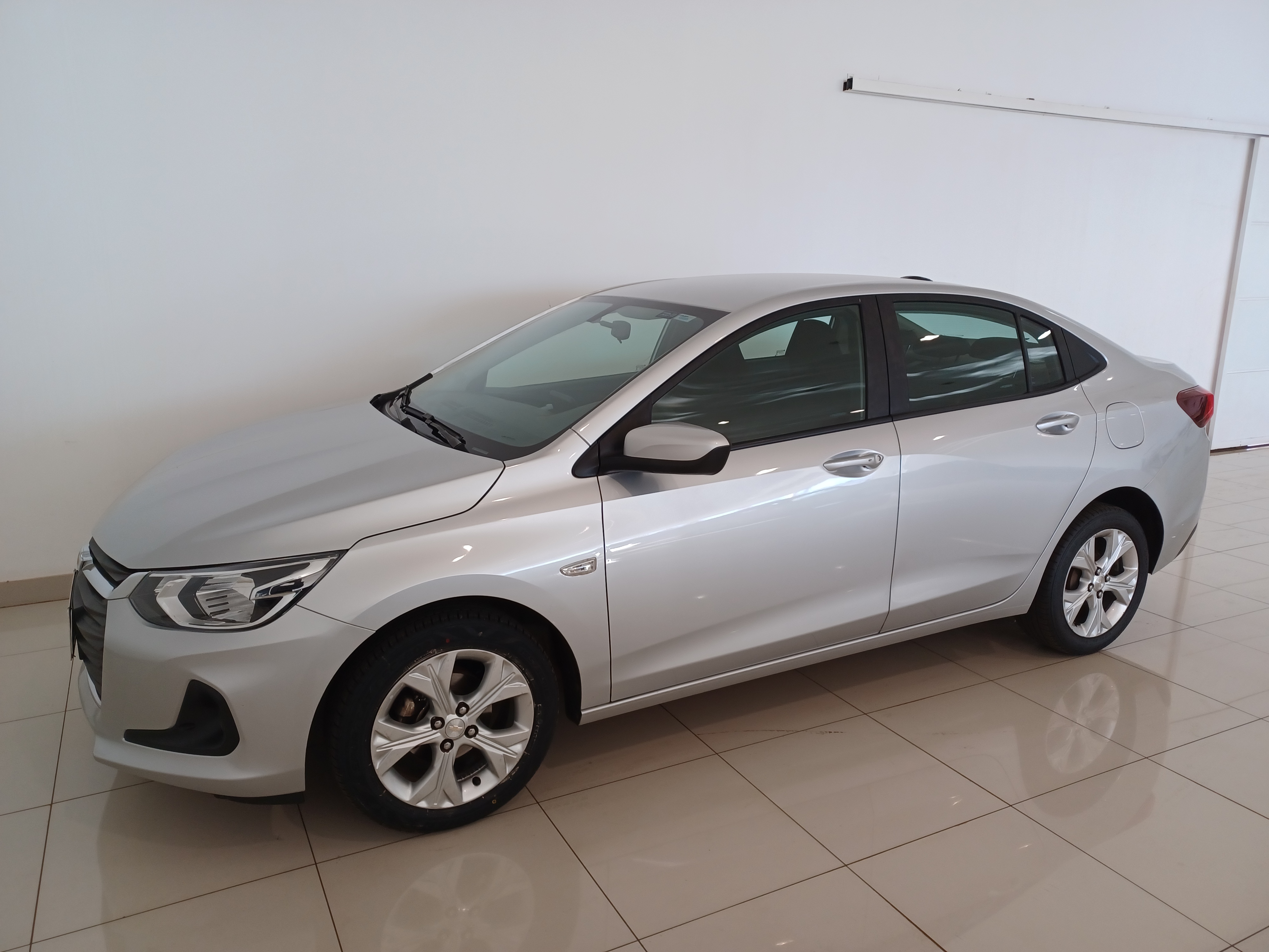 GM - Chevrolet-ONIX PLUS-1.0 TURBO FLEX LTZ MANUAL