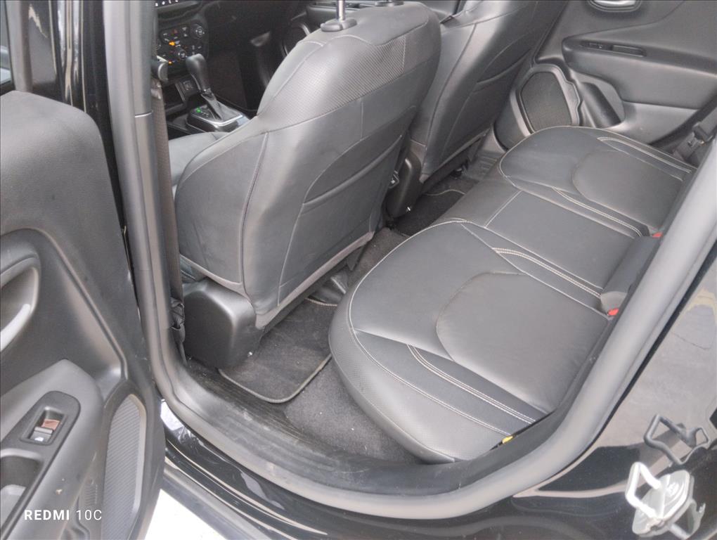 RENEGADE 1.3 T270 TURBO FLEX LONGITUDE AT6 RENEGADE 1.3 T270 TURBO FLEX LONGITUDE AT6