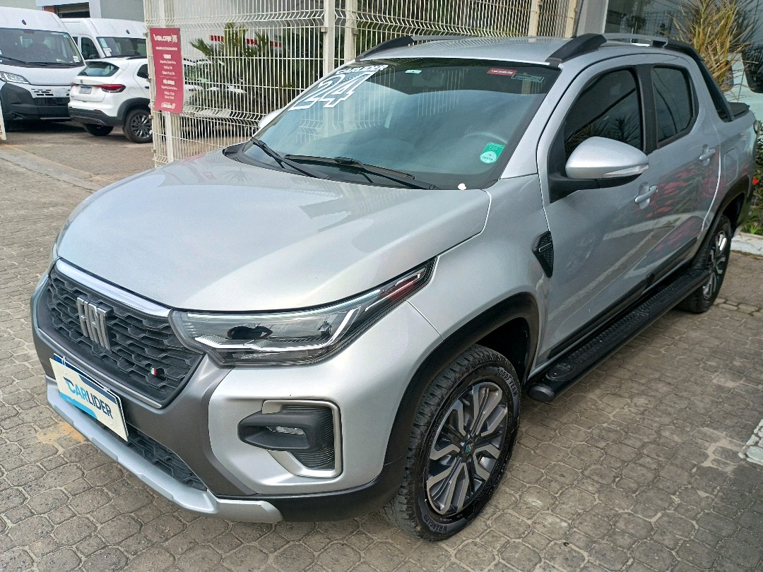 STRADA 1.0 TURBO 200 FLEX RANCH CD CVT2