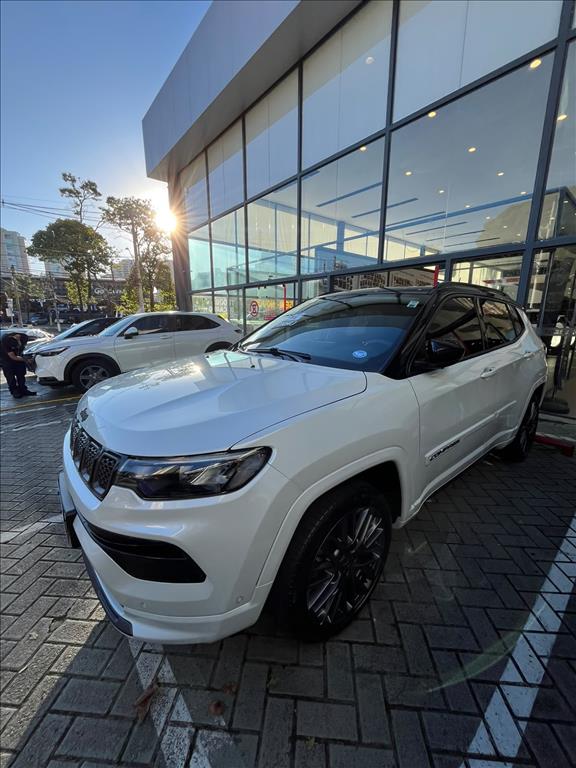 COMPASS 1.3 T270 TURBO FLEX LONGITUDE AT60